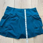 Athleta MOMENTUM SKORT In COASTAL TEAL Size Small Ruffle Tennis Pickleball Skirt Photo 5