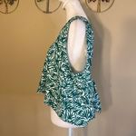 Topshop Green and White Abstract Leaf Print Tie Crop Size 10 Photo 1