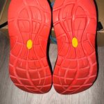 Chacos CHACO Vibram Women's Size 8 Black Sandals‎ Strappy Toe Loop Outdoor Shoes Photo 4