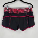 Lululemon Speed Short Black Poppy Petals Berry Rumble Trim Size 6 Photo 1