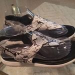 Naturalizer women's Lincoln Sandals croc print size 7.5M women Photo 0