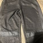 W118 By Walter Baker  small black legging pants Photo 4