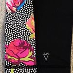Betsey Johnson  Capri Leggings Polka Dot Floral Performance Yoga Pants Size XS Photo 3