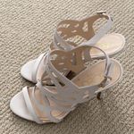 BCBG Paris White Leather Cutout High Heel Shoes Abstract Straps Size 8 Like New Photo 3