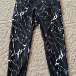 Old Navy  Black and White Marble Leggings Photo 0