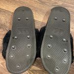 Top Moda Fuzzy Slides Photo 3