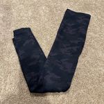 Spanx ‎ Seamless Camo Leggings Photo 1