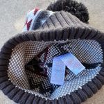 Old Navy  Knit Cuffed Beanie Gray White Red Aztec stripes snowboarding ski Sz S Photo 6