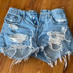 Levi’s Shorts Photo 0