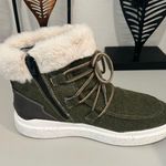 ROMIKA Green Fur Photo 2