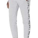 Calvin Klein sweats, SIZE M, COLLEGIATE Photo 0