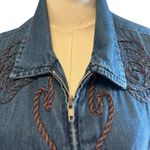 Bobbie Brooks Vest Top SZ LG Sleeveless Zip Denim Embroidered Artsy Casual Boho Blue Photo 2