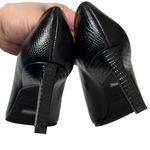 Aquatalia Rylan Pumps Women’s Size 5.5 Black Leather Square Toe Weatherproof Photo 7