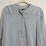 Ann Taylor  Gray White Pinstripe Long Sleeves Popover Top, Size XL Photo 2