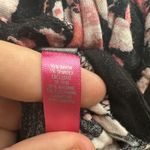 Vince Camuto Women’s Pajama Set Size M Floral Cami Top & Shorts Sleepwear Lounge Size M Photo 9