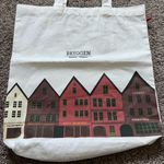 White and Red Canvas Tote with Nordic Architecture Design Photo 1