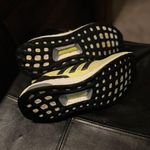 Adidas Womens Sz 9.5 Ultraboost Photo 3