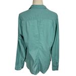 Frank & Eileen  Barry Featherweight Cotton Voile Button Up Shirt in Moss Green Photo 5