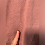 Vuori  pink crew neck sweatshirt medium Photo 1