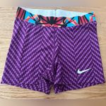 Nike  PRO Women 3.0" COMPRESSION Yoga/Gym Shorts purple  size Small Photo 6