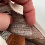 Olukai Pehuea Li in Tapa. Womens Size 8. Tan Photo 9