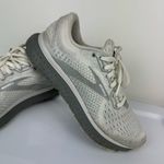 Brooks Womens Glycerin 18 Athletic Casual Shoes Sz 7 WIDE White Grey Photo 8