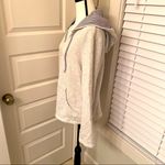 Andrea Jovine || Grey heather hoodie with navy striped hood Photo 5