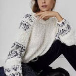 Pilcro Anthropologie  Petra Sweater Size XS FLUFFY COZY FAIR AISLE Photo 0