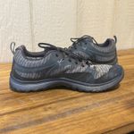 Keen Women's Waterproof Hiking Trail Shoes Size 9.5 US 40 EUR Photo 5