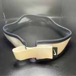 Nike Black and White Sports Visor Photo 2