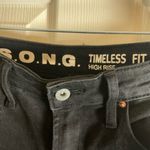 S.O.N.G Timeless Fit Women's High Rise Black Distressed Jeans Size 29 Photo 4