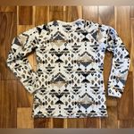 Columbia Women’s  top. Size Large. Photo 1