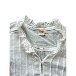 Faherty  Willa Pleated Bohemian Organic Cotton Button-down white  Size Medium Photo 3