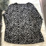 Jones New York nwt zebra print soft sweatshirt size 2x Photo 1