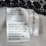 Amanda & Chelsea Womens Pant Sz 6 Black White Geometric Ponte Stretch Slim Ankle Photo 6