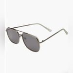 Vince Camuto NWT 54mm Aviator Sunglasses in Grey Gunmetal Photo 1