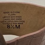 Coconuts by Matisse {8.5M}  Blush Pink Croc Sandal Slides Photo 5