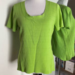 Cable & Gauge Large Green Top Photo 0