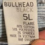 Bullhead Black  Jean Shorts Size 3L Photo 5