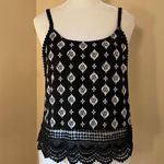 Mason + Mackenzie Black White Crochet Lace Trim Cami Crop Top Medium Photo 0