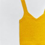 ZARA NWOT  MARINO WOOL BLEND KNIT V NECK TOP YELLOW LARGE BLOGGERS FAV Photo 2