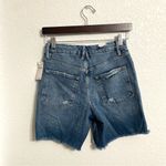 Good American NWT Womens Shorts Denim Jean Distressed Frayed Hem Size 2 Photo 1
