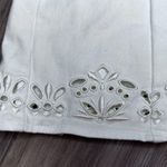 PacSun White Denim Mini Skirt With Flower Cutout Detail - 25 Photo 4