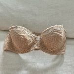 Wacoal - b.enticing Strapless Lace Bra Photo 1