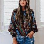 VICI NWOT Boho Paisley Lantern Sleeve Blouse M Photo 2