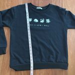 Romwe  Black graphic Panda Pets Sweatshirt size S Photo 5