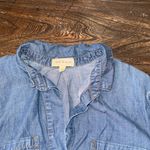 Cloth & Stone  Chambray Blue Button Down Shirt Frayed High Low Hem Medium Cottage Photo 3