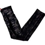 Spanx Look At Me Now Black Camo Leggings SP Small Petite Yoga Pilates W… Photo 0