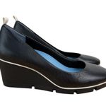 Betabrand  All Weather Wedge Leather Pumps Black Sz 8 Photo 1