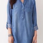 J.Jill  soft chambray denim tunic top, pockets, standard collar, 3/4 button front Photo 0